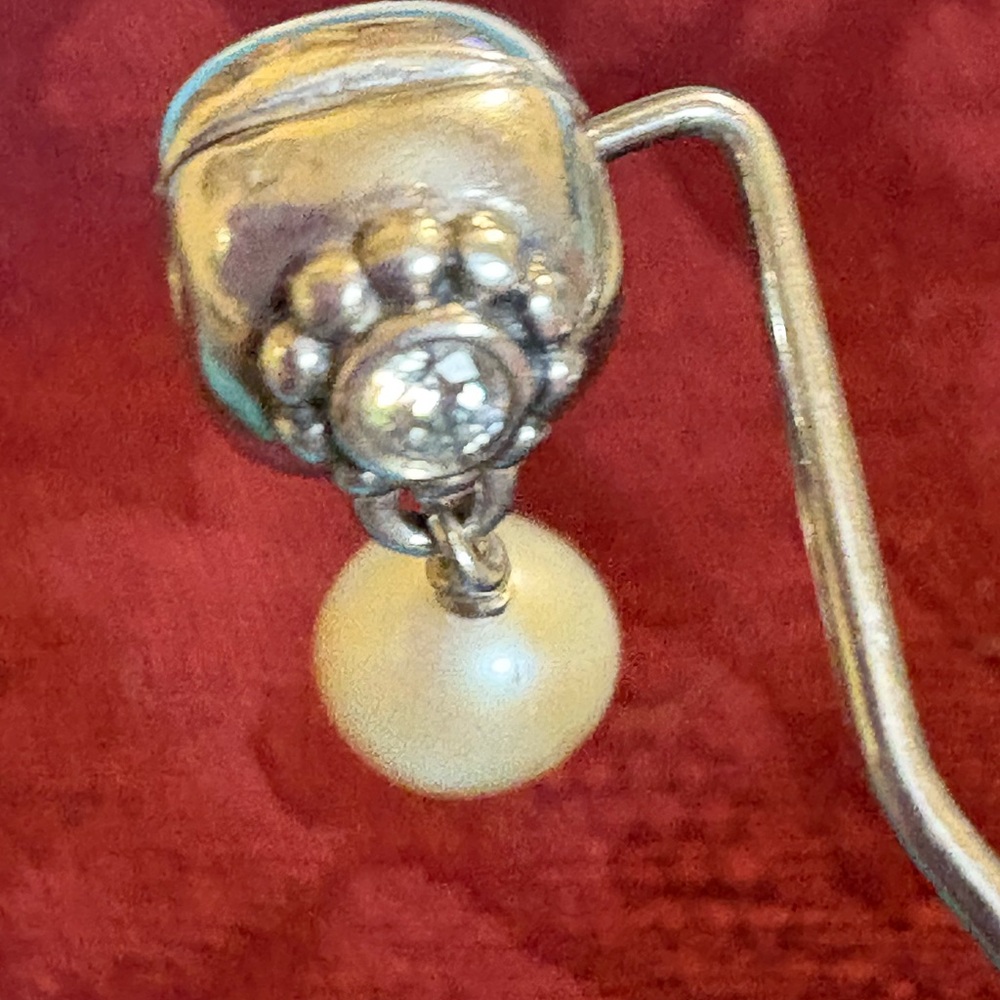 PANDORA PEARL OF WISDOM DANGLE CLIP - Picture 3 of 16